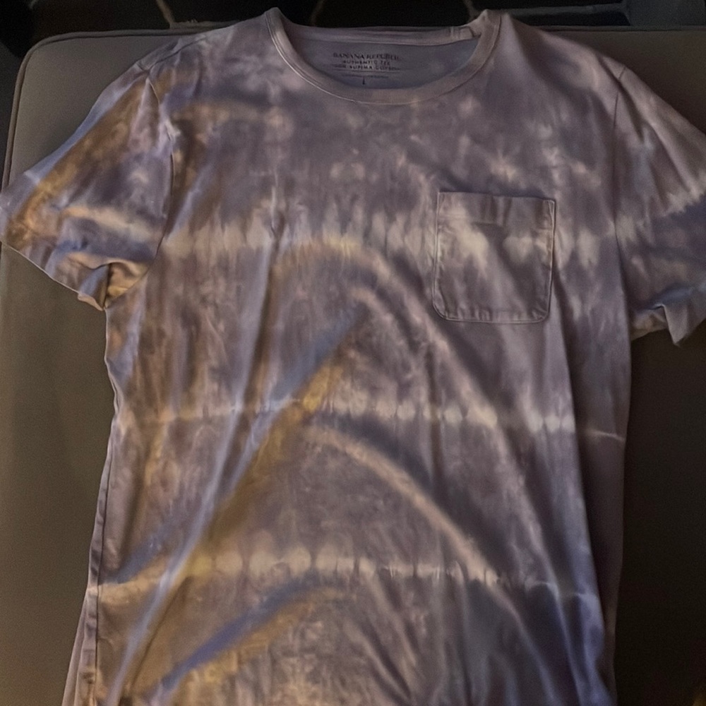 Perfect condition. Worn once or twice. No flaws or blemishes.